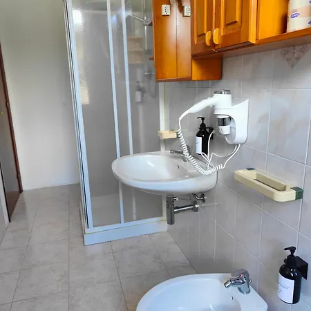 Casa Alessio לינה וארוחת בוקר סנטה דומניקה
