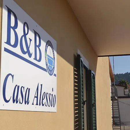 לינה וארוחת בוקר Casa Alessio סנטה דומניקה