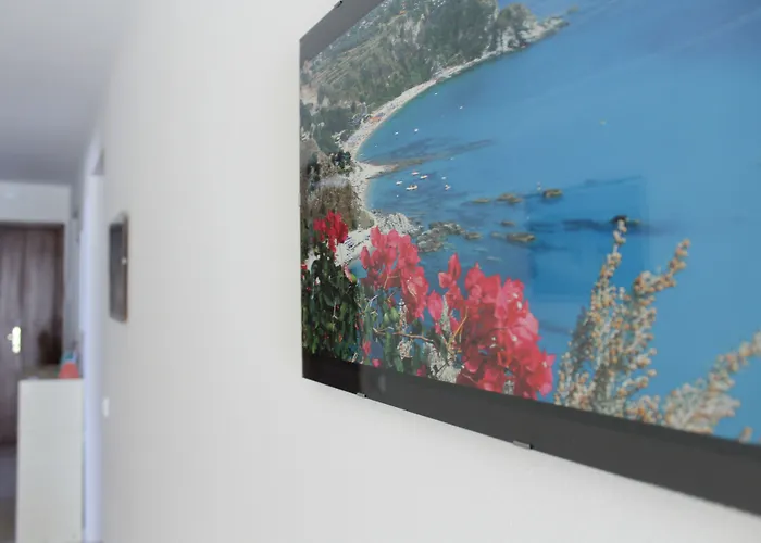 לינה וארוחת בוקר Casa Alessio 4*