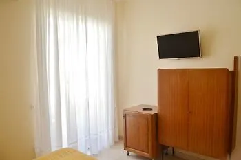 Casa Alessio 4* ריקאדי